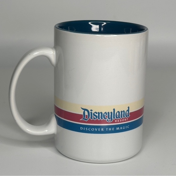 Disneyland Resort Discover the Magic Mug Blue Interior - Picture 4 of 4